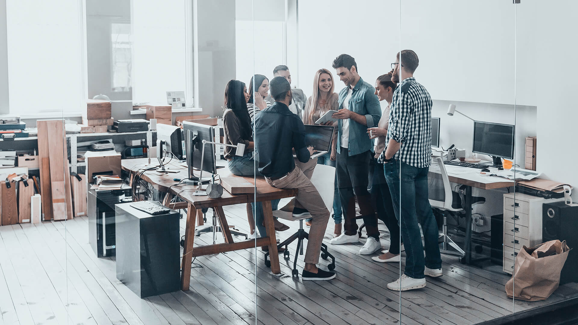 Aktif İnsan Danışmanlık,  Aktif İnsan Eğitim,  Aktif İnsan Oraganizasyon, Eğitim & Seminerler, İş Dünyasında Başarı, Yönetici Gelişim Programları, Satış Eğitimleri, Yönetim Danışmanlığı, Eğitim Danışmanlığı, İK Süreçleri Yönetimi, Kurumsallaşma Danışmanlığı, Müşteri İlişkileri Danışmanlığı, Finans ve Mali İşler Danışmanlığı, Aile Danışmanlığı, Davranışlar ve İnsan İlişkileri, İletişimde Farklı Kişiliklerin Farkında Olma, Etkili İletişim Becerileri, Stres Yönetimi ve Özgüven, Görev Bilinci ve Sorumluluk, Verimlilik ve Etkinlik, Kurum Kültürü ve İş Ahlakı, Kurum Kültürü ve İş Ahlakı, Etkili Davranışlarla Çatışmaları Yönetmek, Zamanı Etkin Kullanma ve Yaşam Yönetimi, Kişisel İmaj, Empatik İletişim, Vizyoner Yönetici Asistanı Anayasası, Yönetici Asistanının Planlanması, Telefonda Etkili Sunum Becerileri, Yazışma ve Raporlama Tekniği, Yüksek Performanslı Takımlar Oluşturmak, Değişim Yönetimi, Karar Verme Teknikleri ve Kişisel Liderlik, Zihin Haritalama ve Not Tutma Teknikleri, Öğrenmeyi Öğrenmek, Yönetimde Başarı Stratejileri, Takım Çalışması ve Liderlik, Yönetici Anayasası, Öğrenen Organizasyon, Motivasyon ve Kişisel Motivasyonu Geliştirme Yolları, Etkili Satış Teknikleri, Müşteri İle Satış Sürecinde İkna Yöntemleri, Müşteri Odaklı Şirket, Etkili Müşteri Memnuniyeti, Satışta Etkili Beden Dili Kullanımı