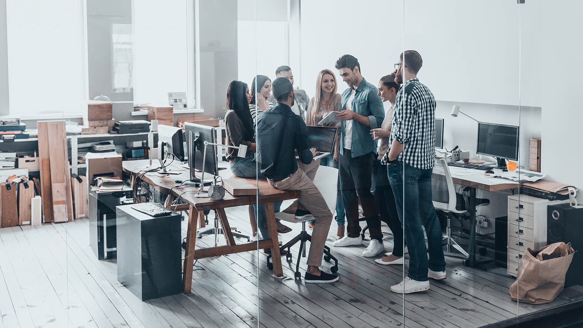 Aktif İnsan Danışmanlık,  Aktif İnsan Eğitim,  Aktif İnsan Oraganizasyon, Eğitim & Seminerler, İş Dünyasında Başarı, Yönetici Gelişim Programları, Satış Eğitimleri, Yönetim Danışmanlığı, Eğitim Danışmanlığı, İK Süreçleri Yönetimi, Kurumsallaşma Danışmanlığı, Müşteri İlişkileri Danışmanlığı, Finans ve Mali İşler Danışmanlığı, Aile Danışmanlığı, Davranışlar ve İnsan İlişkileri, İletişimde Farklı Kişiliklerin Farkında Olma, Etkili İletişim Becerileri, Stres Yönetimi ve Özgüven, Görev Bilinci ve Sorumluluk, Verimlilik ve Etkinlik, Kurum Kültürü ve İş Ahlakı, Kurum Kültürü ve İş Ahlakı, Etkili Davranışlarla Çatışmaları Yönetmek, Zamanı Etkin Kullanma ve Yaşam Yönetimi, Kişisel İmaj, Empatik İletişim, Vizyoner Yönetici Asistanı Anayasası, Yönetici Asistanının Planlanması, Telefonda Etkili Sunum Becerileri, Yazışma ve Raporlama Tekniği, Yüksek Performanslı Takımlar Oluşturmak, Değişim Yönetimi, Karar Verme Teknikleri ve Kişisel Liderlik, Zihin Haritalama ve Not Tutma Teknikleri, Öğrenmeyi Öğrenmek, Yönetimde Başarı Stratejileri, Takım Çalışması ve Liderlik, Yönetici Anayasası, Öğrenen Organizasyon, Motivasyon ve Kişisel Motivasyonu Geliştirme Yolları, Etkili Satış Teknikleri, Müşteri İle Satış Sürecinde İkna Yöntemleri, Müşteri Odaklı Şirket, Etkili Müşteri Memnuniyeti, Satışta Etkili Beden Dili Kullanımı